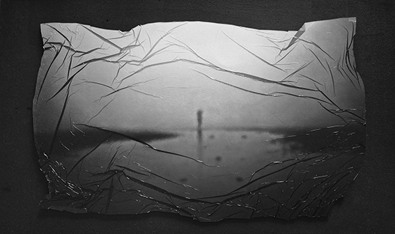 Oeuvre photographique de Laetitia Lesaffre, en reflet dans ses laques